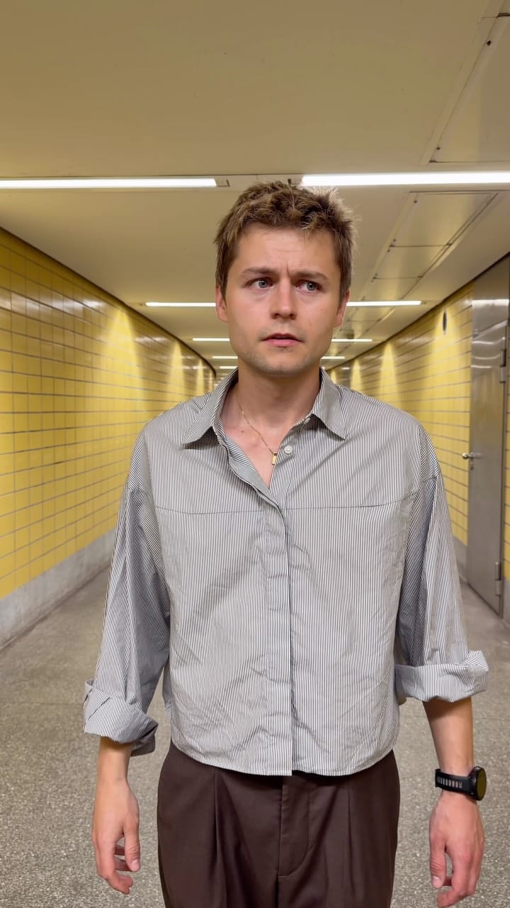 Post 3 by Tom Böttcher on Instagram (video)