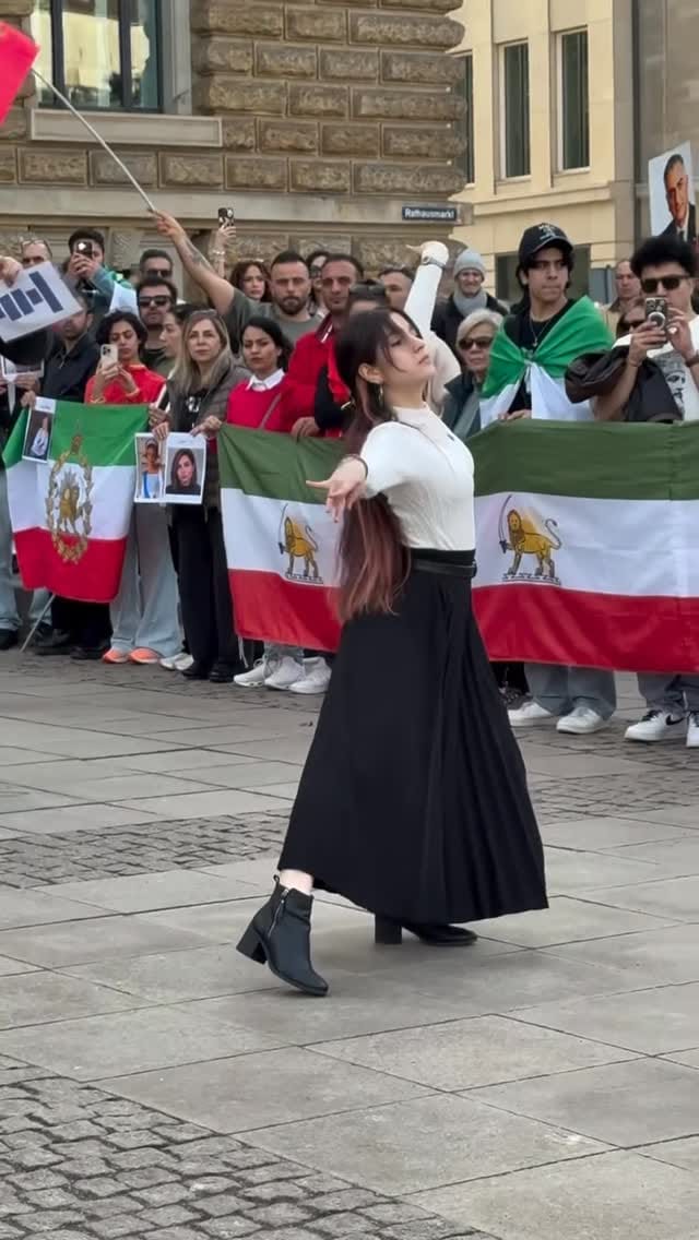 Post 6 by Fatemeh Ebrahimi on Instagram (video)