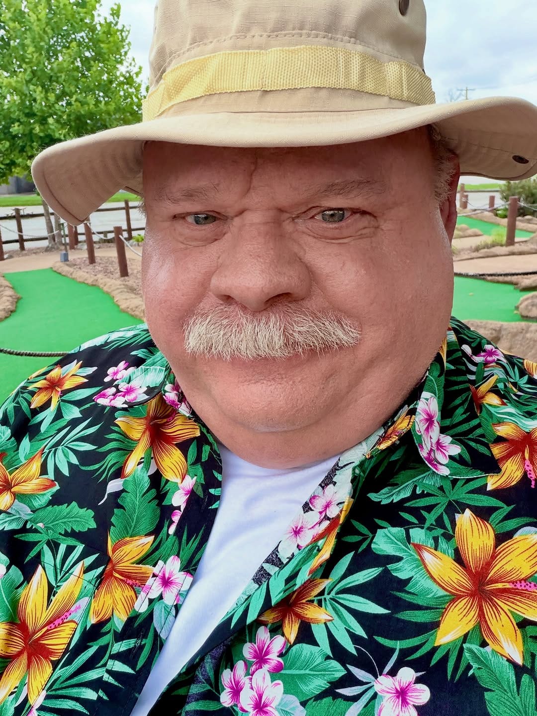 Post 2 by Kevin Chamberlin on Instagram (image)