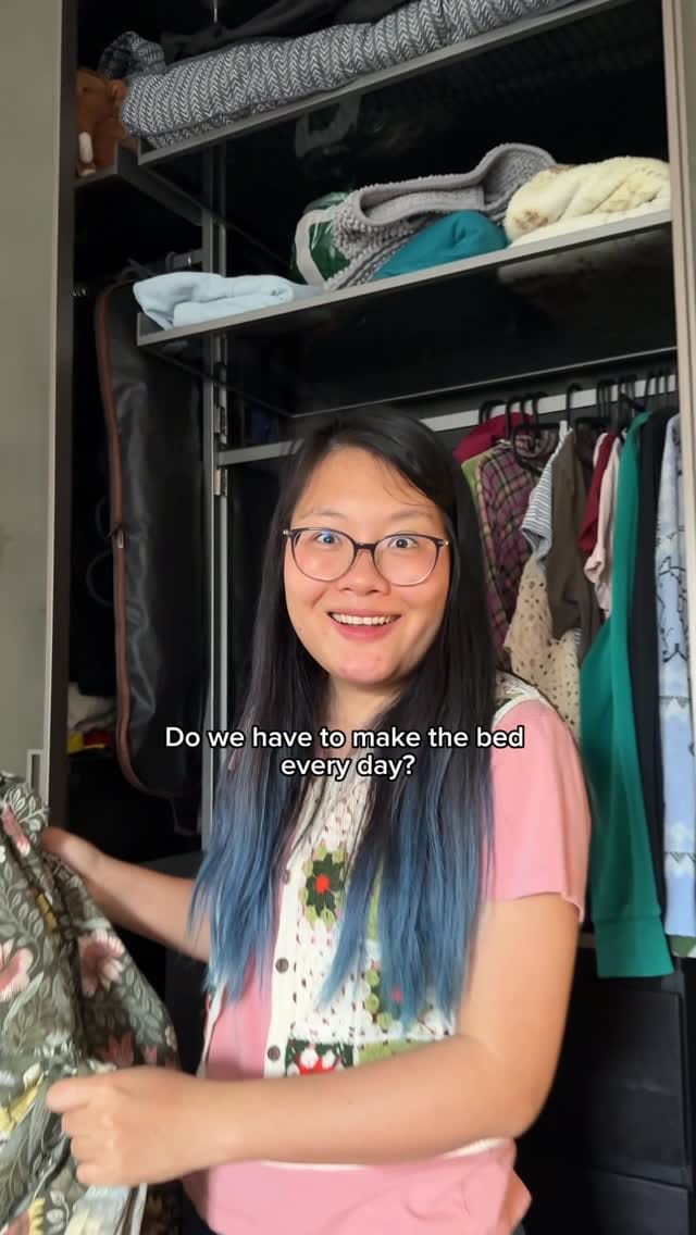 Post 3 by Uyen Ninh on Instagram (video)