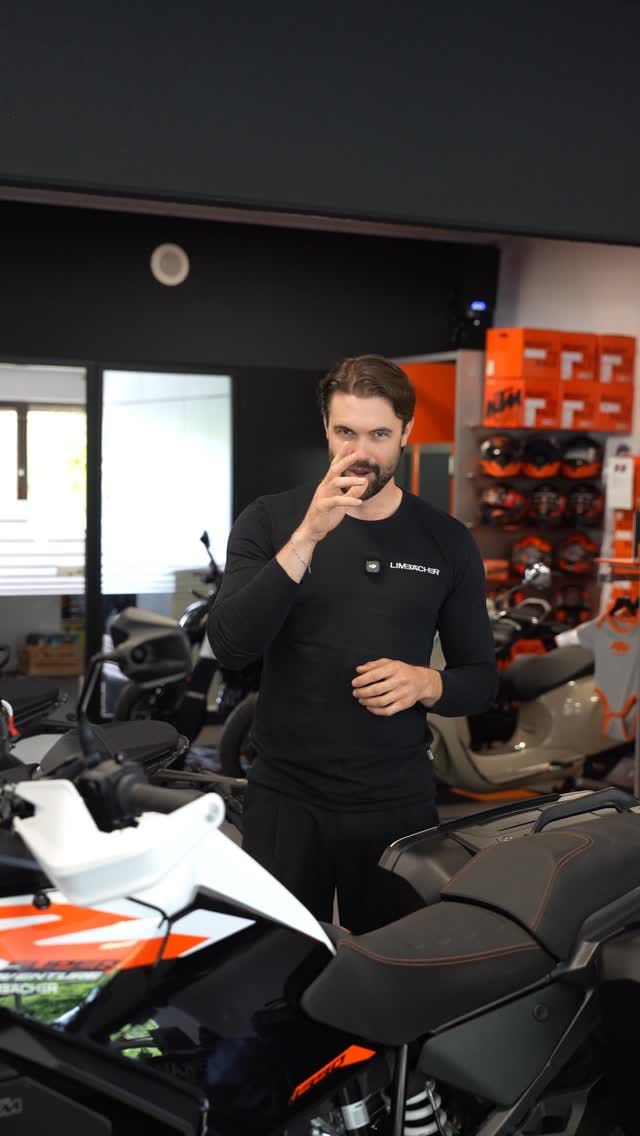 Post 2 by Limbächer on Instagram (video)