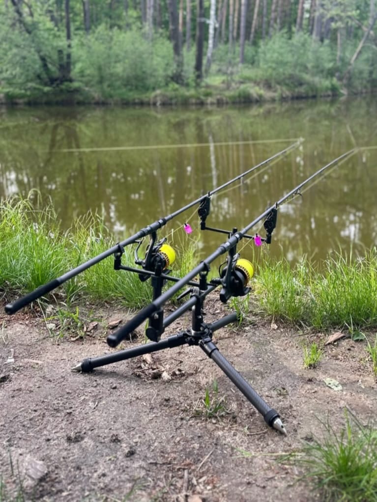 Post 3 by K&K Carp Pods on Instagram (image)