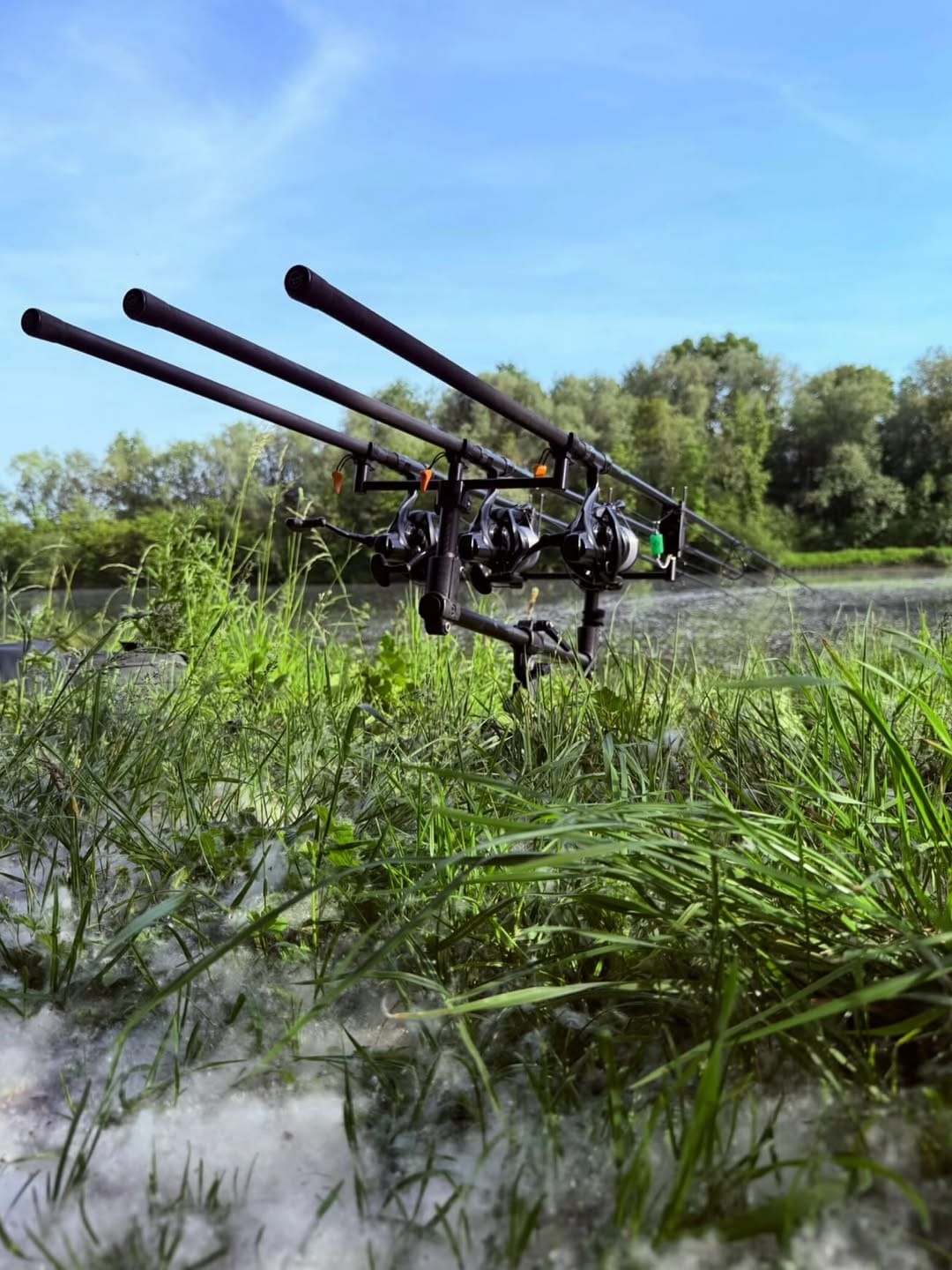 Post 2 by K&K Carp Pods on Instagram (image)
