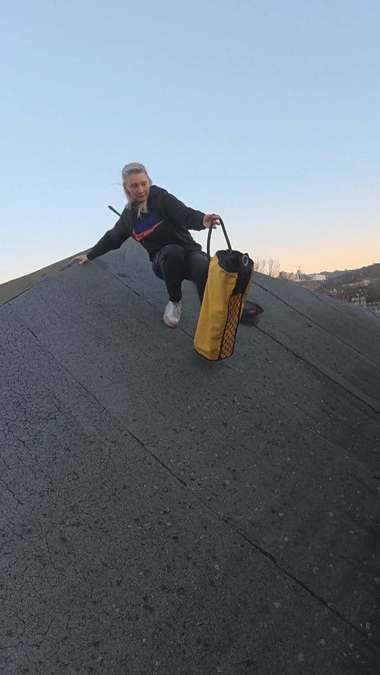 Post 6 by Levin on Instagram (video)