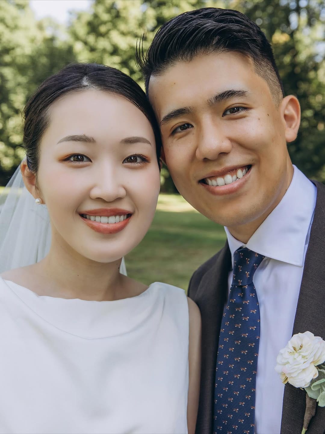Post 5 by Wedding photographer Germany Hochzeitsfotograf Frankfurt on Instagram (carousel)