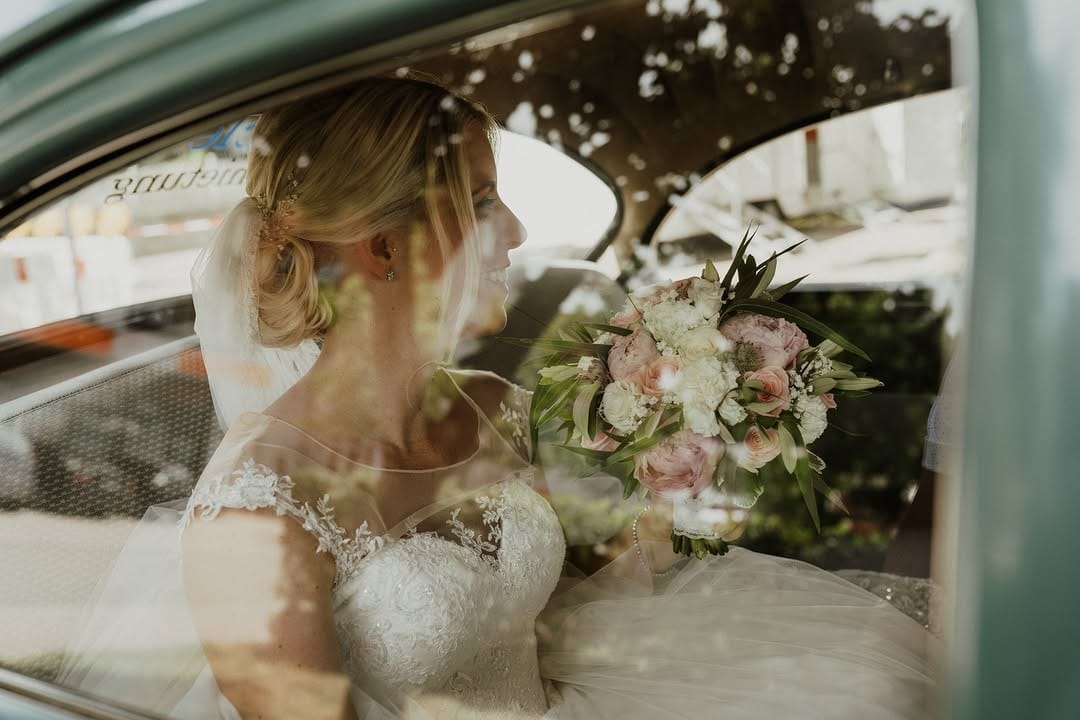 Post 9 by HOCHZEITSFOTOGRAF - FRANKE WEDDING🌿 on Instagram (image)