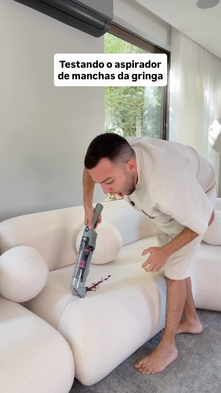 Post 9 by Lucas Rangel on Instagram (video)