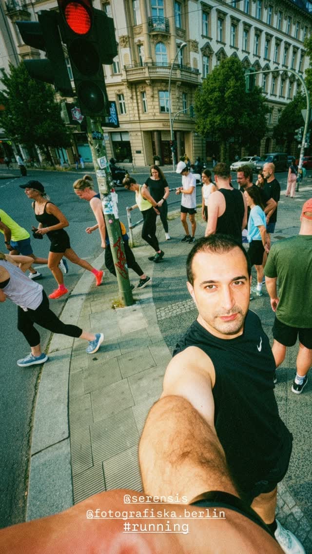Post 3 by Ed Mehravaran | photographer Berlin | Paris | Bergen on Instagram (video)