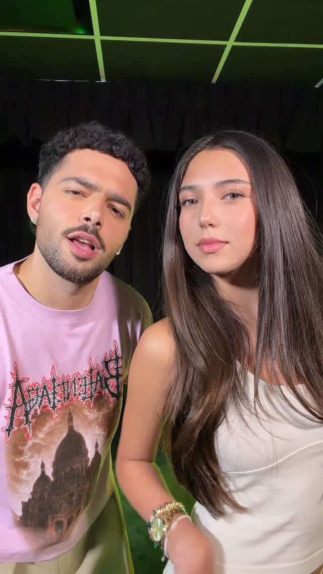 Post 9 by PAULA CACHO✨ on Instagram (video)