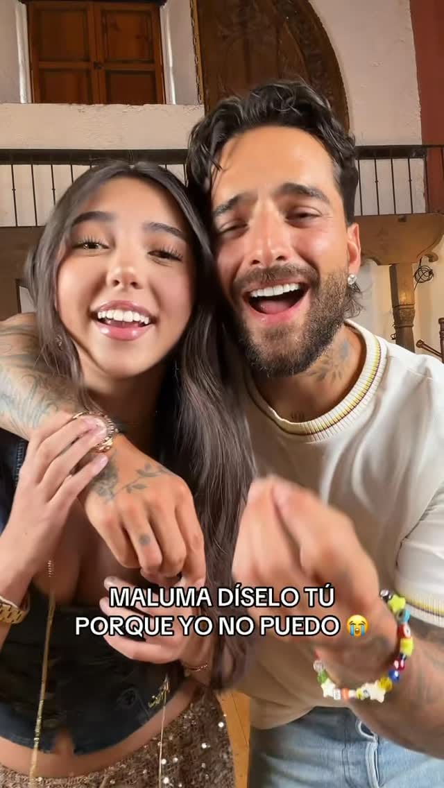Post 2 by PAULA CACHO✨ on Instagram (video)