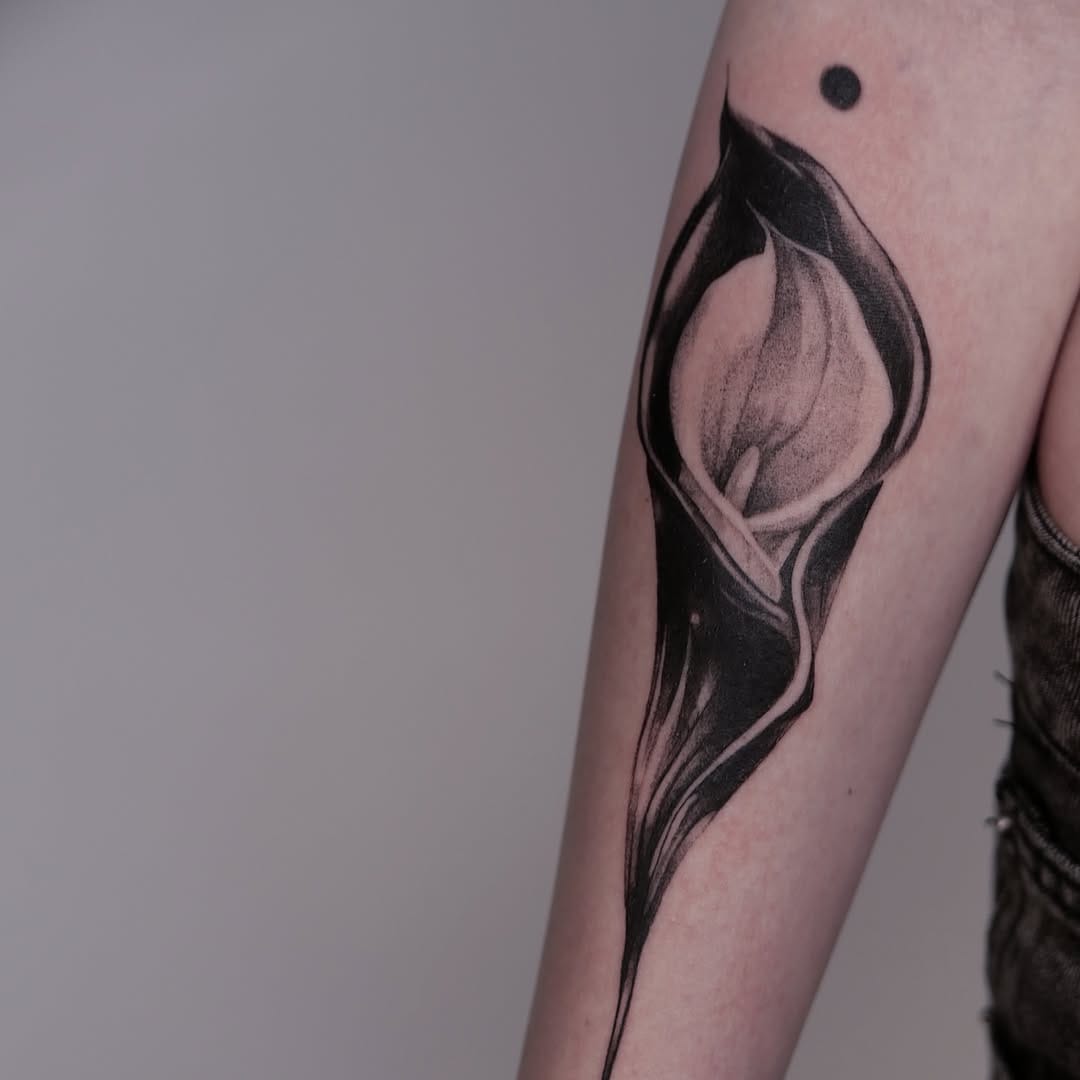 Post 1 by MANÉ | tattooing artist on Instagram (carousel)