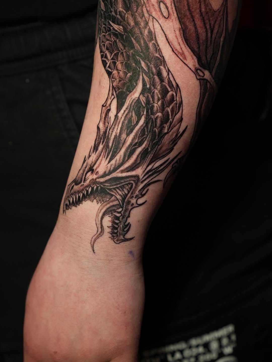 Post 6 by Tattoos by Dinh München on Instagram (carousel)