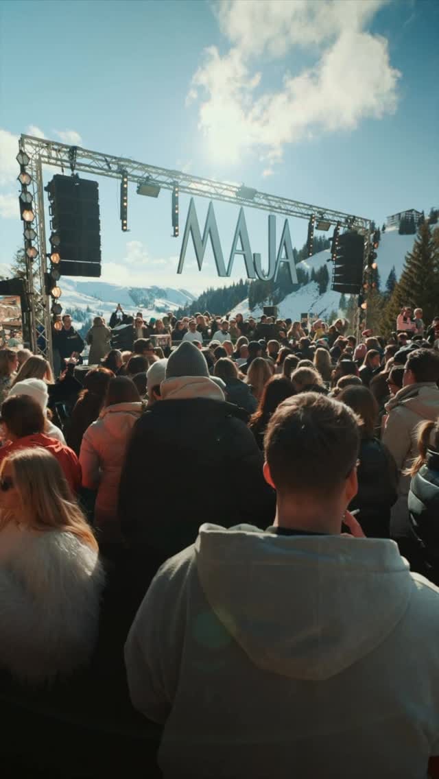 Post 3 by MOLE (DE) on Instagram (video)