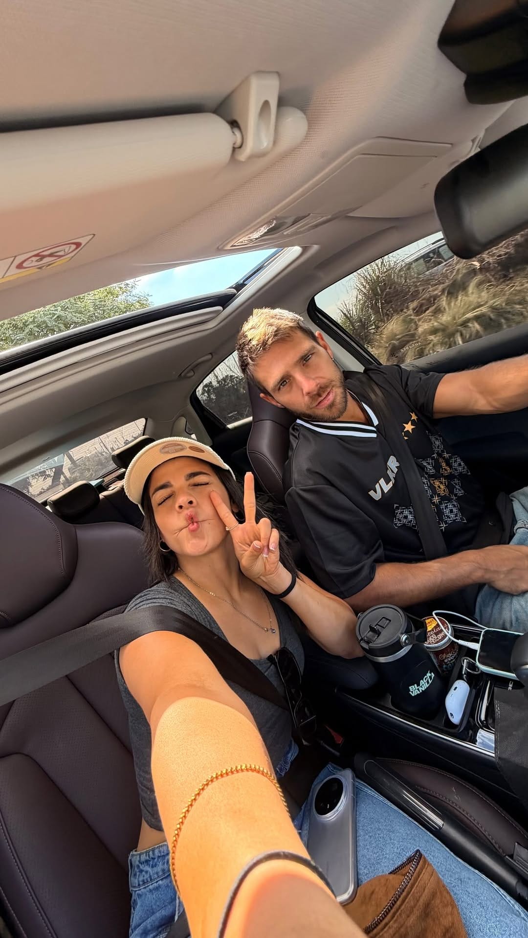 Post 3 by Raysa Ortiz on Instagram (video)