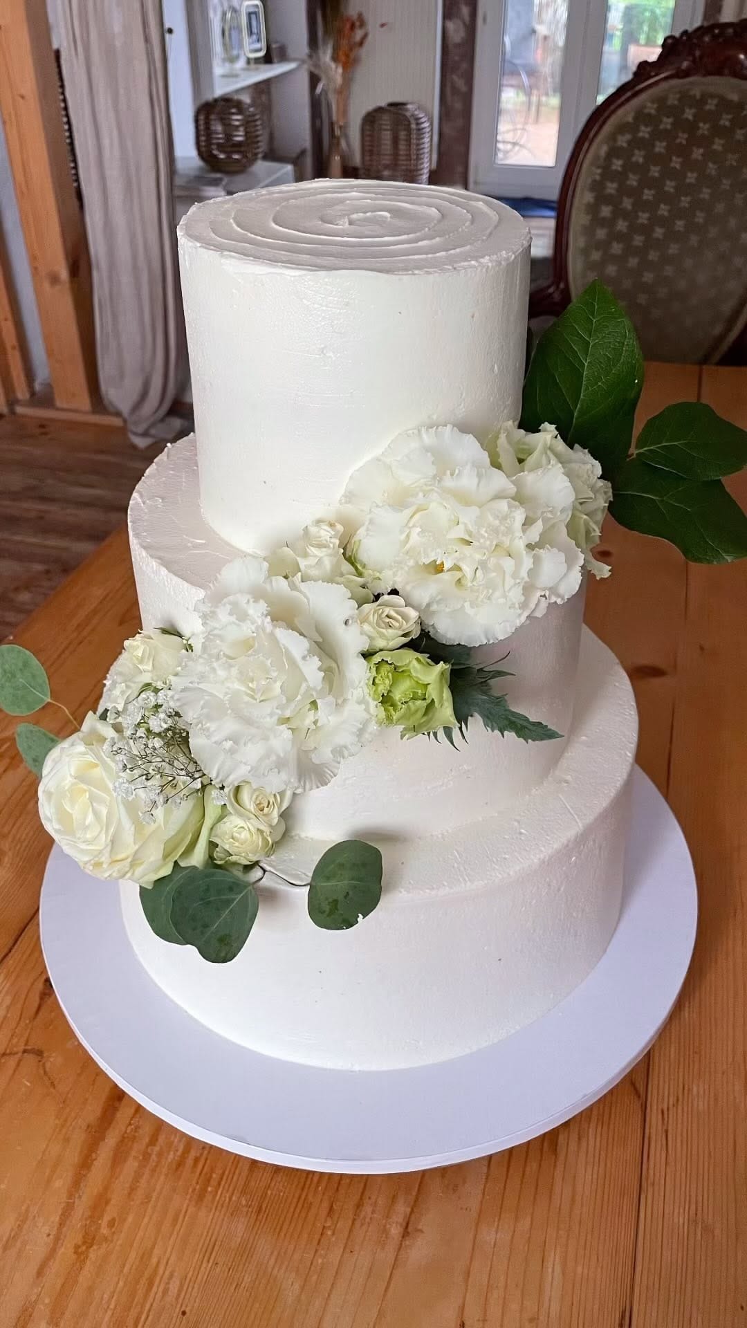 Post 8 by Veganes Catering aus FFM on Instagram (video)