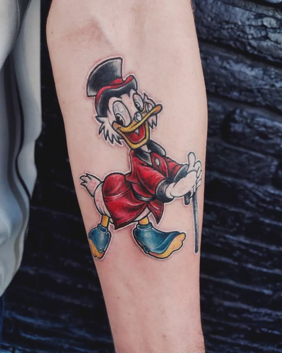 Post 4 by Hamburg tattoo / Tattoo artist Hamburg on Instagram (carousel)