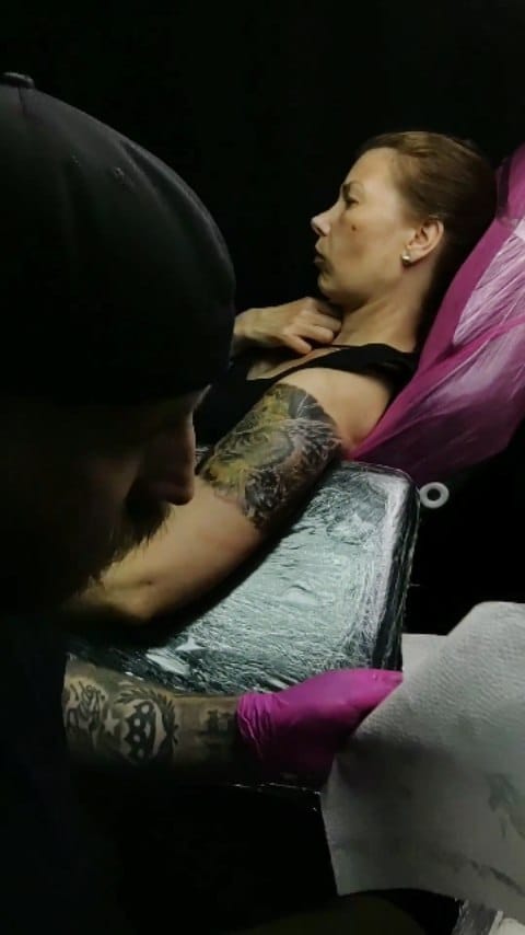 Post 8 by Hamburg tattoo / Tattoo artist Hamburg on Instagram (video)