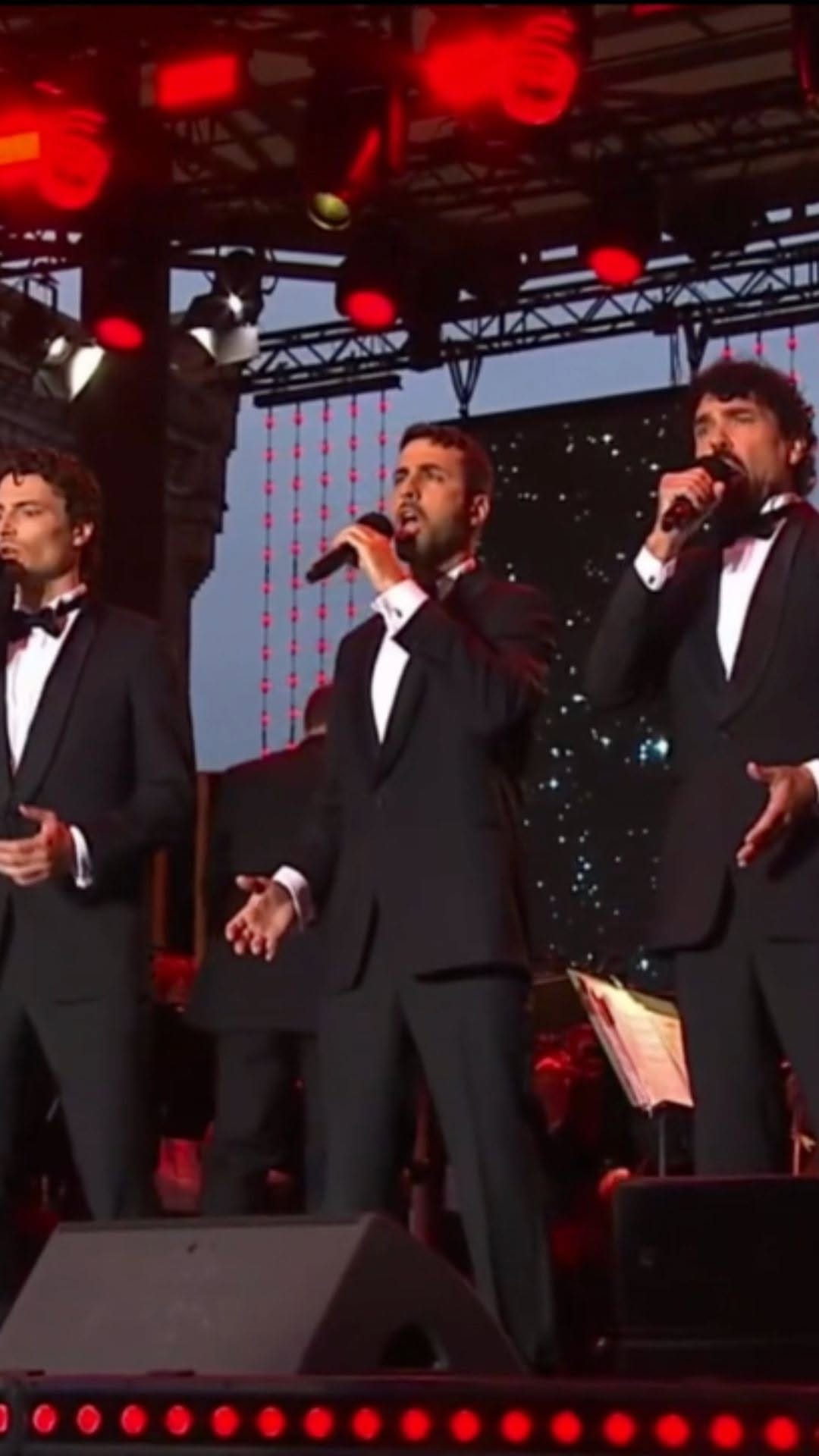 Post 5 by IMPULSO TENORS on Instagram (video)