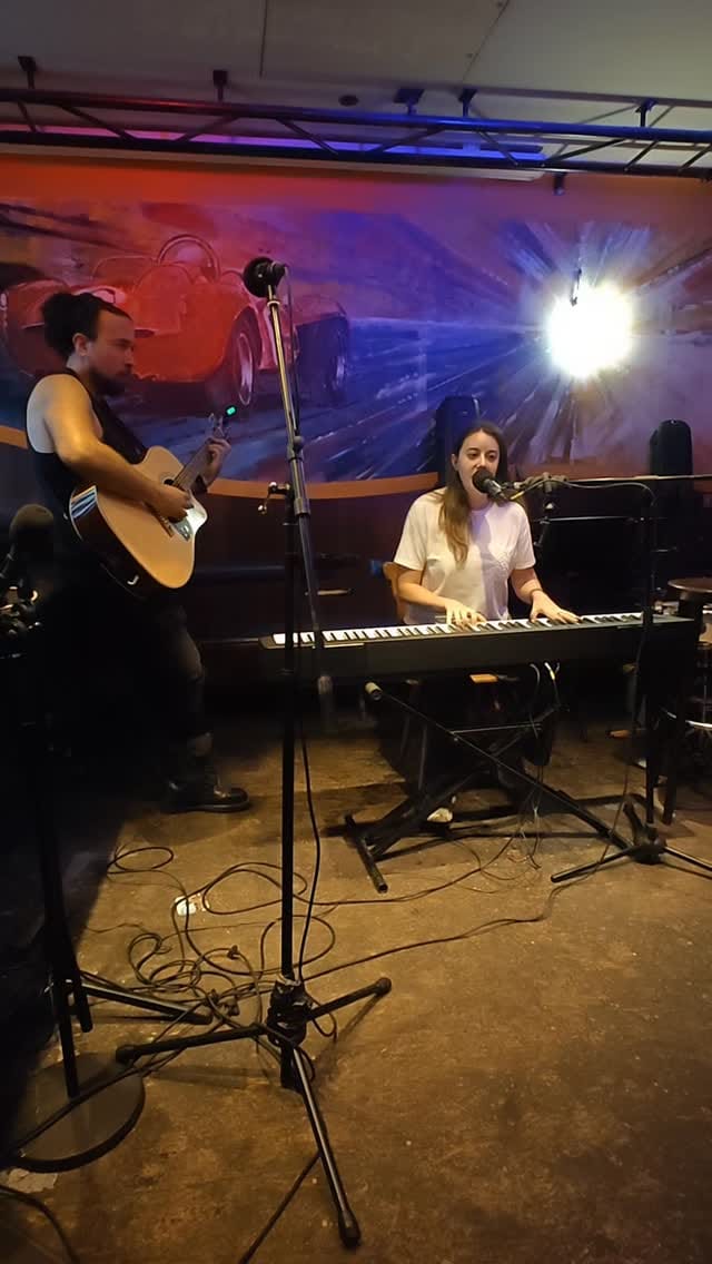 Post 3 by Lotta on Instagram (video)