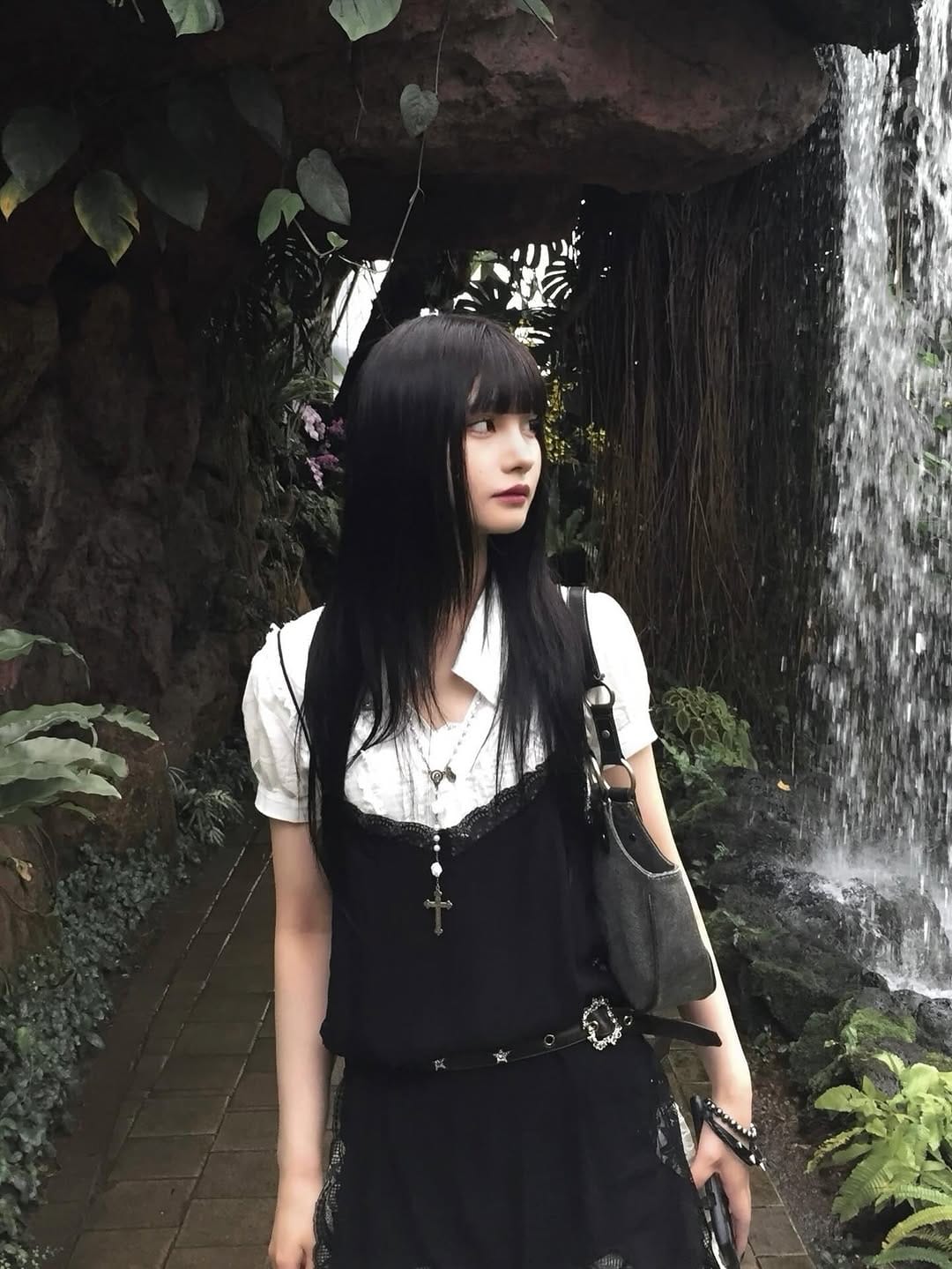 Post 1 by LIAN on Instagram (carousel)
