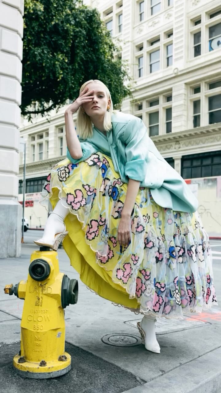 Post 9 by Ayumi Shibata | Wardrobe Stylist | Designer on Instagram (video)