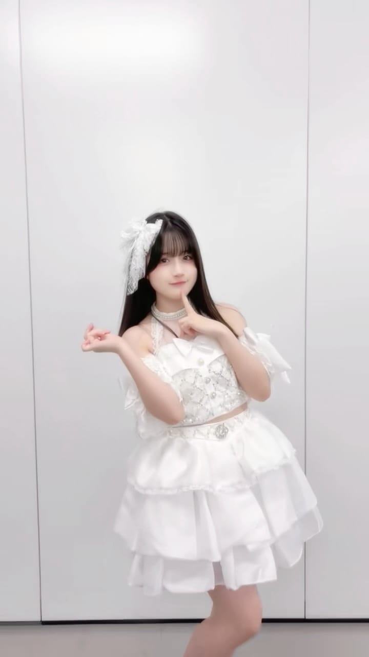 Post 5 by 河村果歩 (かほっち) on Instagram (video)
