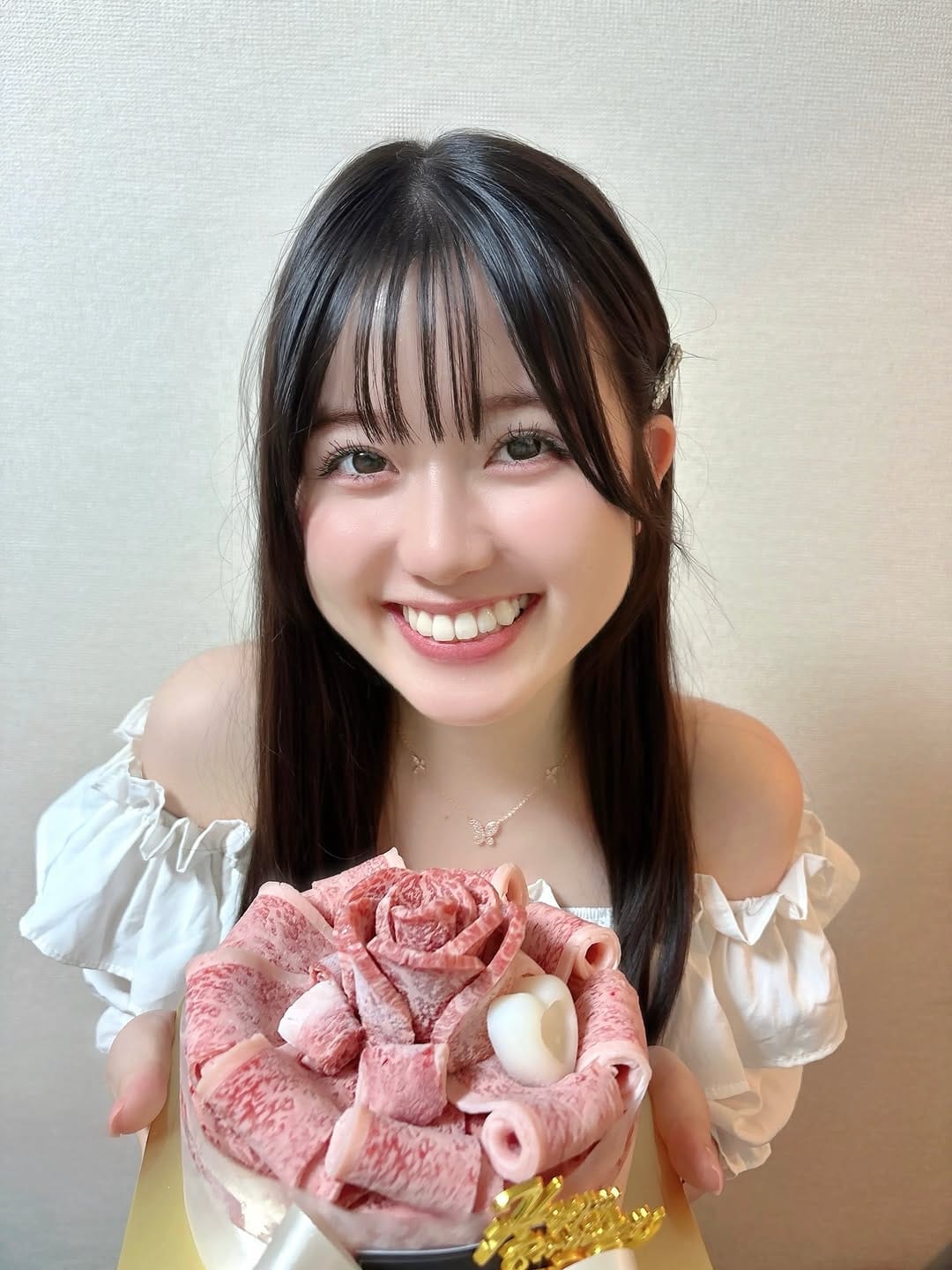 Post 7 by 河村果歩 (かほっち) on Instagram (carousel)