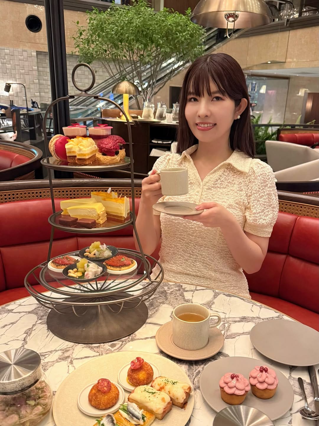 Post 5 by Mari Yamazaki on Instagram (carousel)