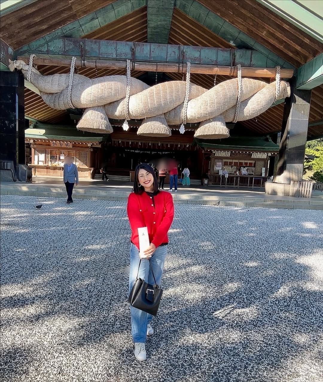 Post 8 by kimiko on Instagram (carousel)