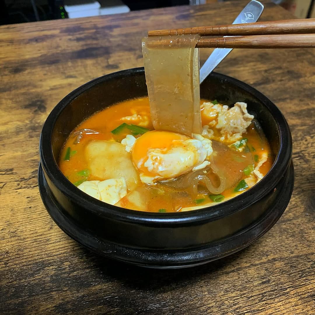 Post 4 by Ryoya Kudo on Instagram (image)