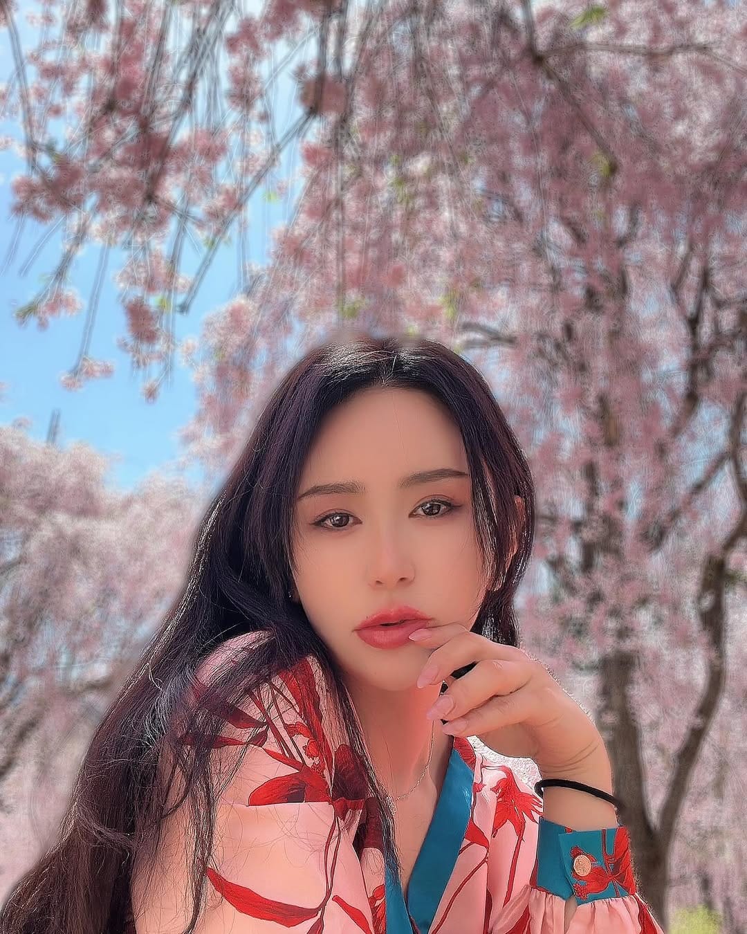 Post 5 by さやかchan on Instagram (carousel)