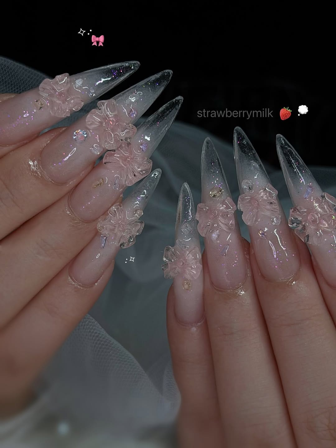 Post 6 by 723nails🐱痛ネイル/池袋/ご新規様予約可 on Instagram (carousel)
