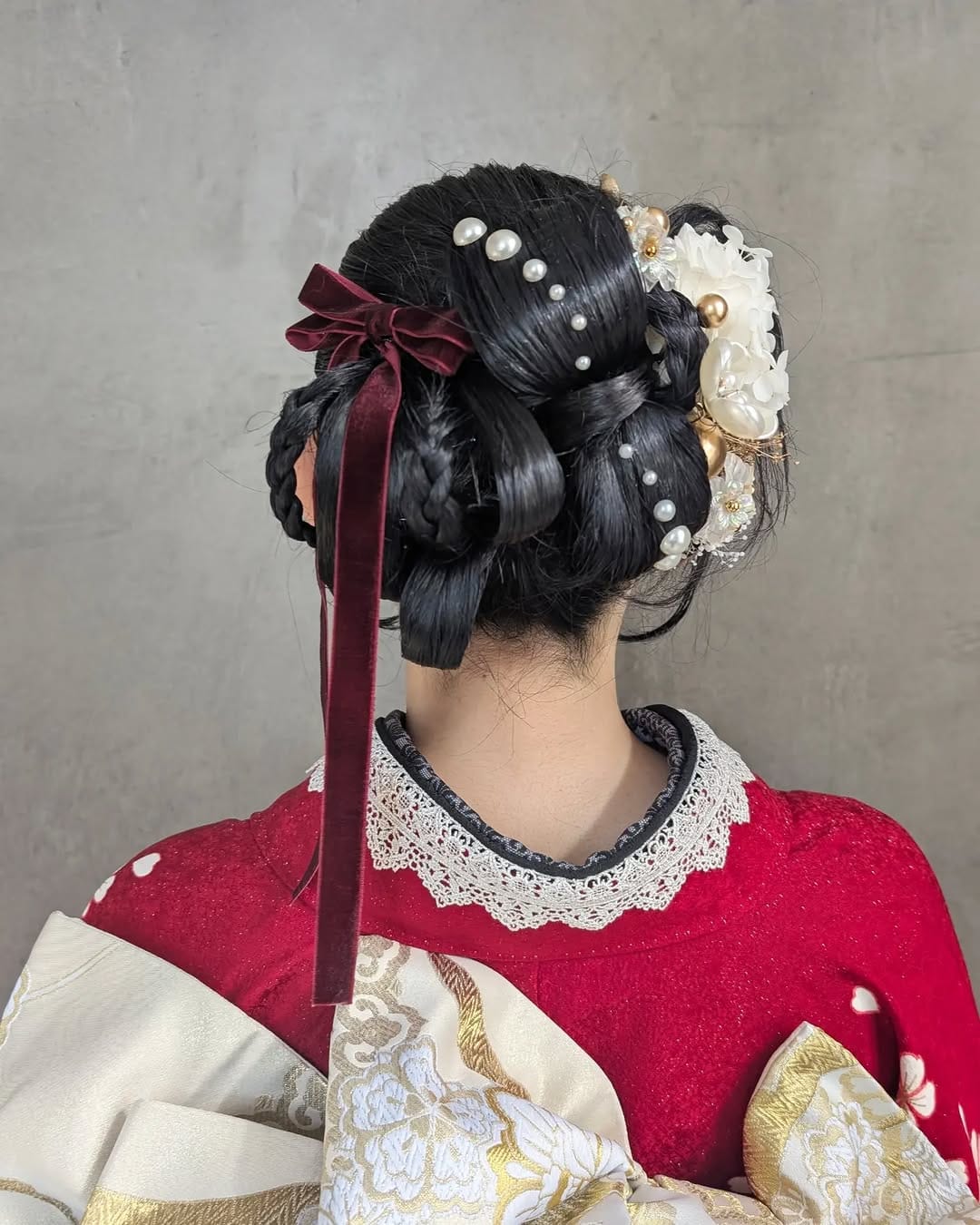 Post 2 by ayumi｜春日井｜リボンヘア / 成人式ヘア / ヘアセット on Instagram (image)