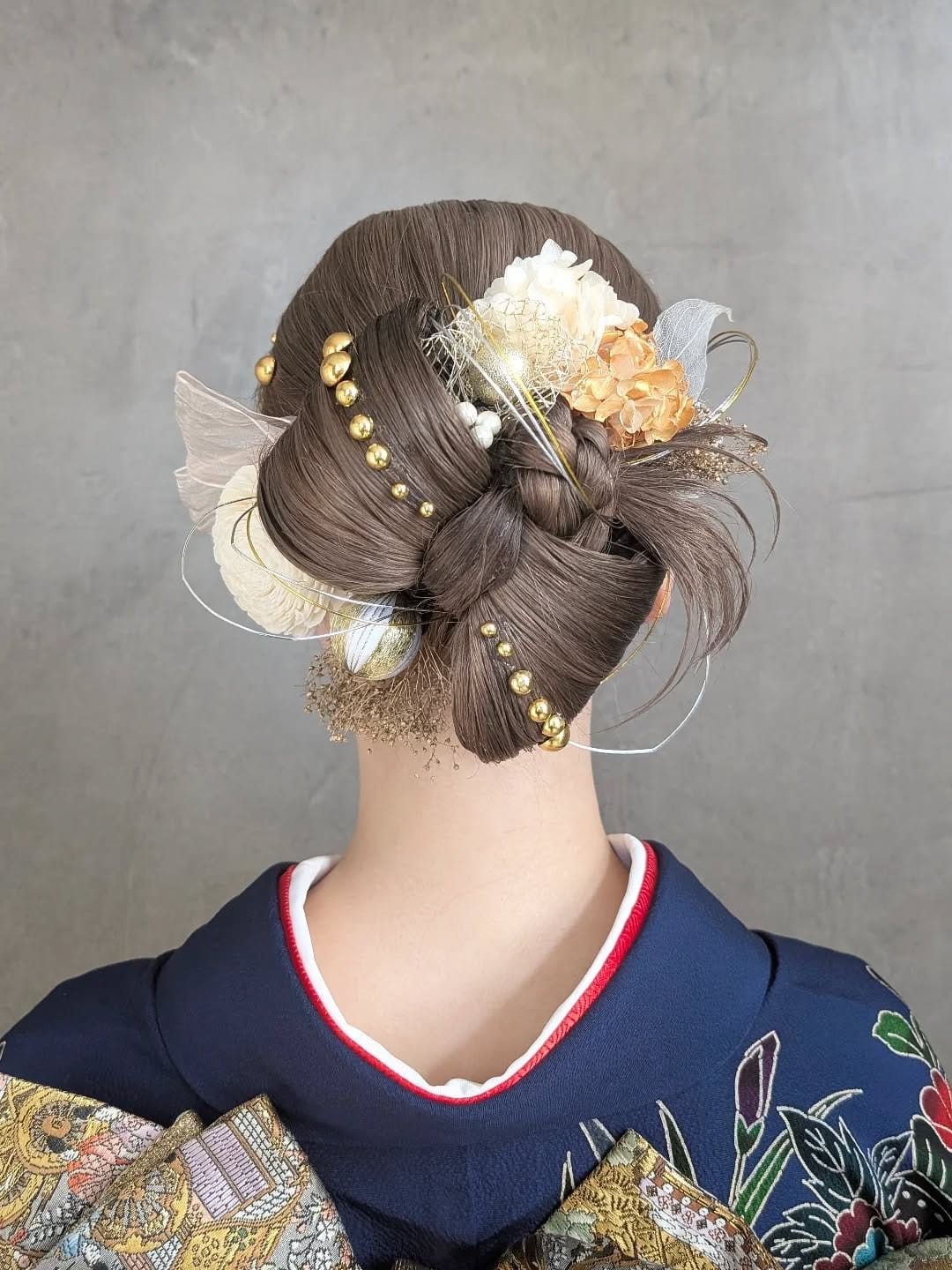 Post 8 by ayumi｜春日井｜リボンヘア / 成人式ヘア / ヘアセット on Instagram (image)