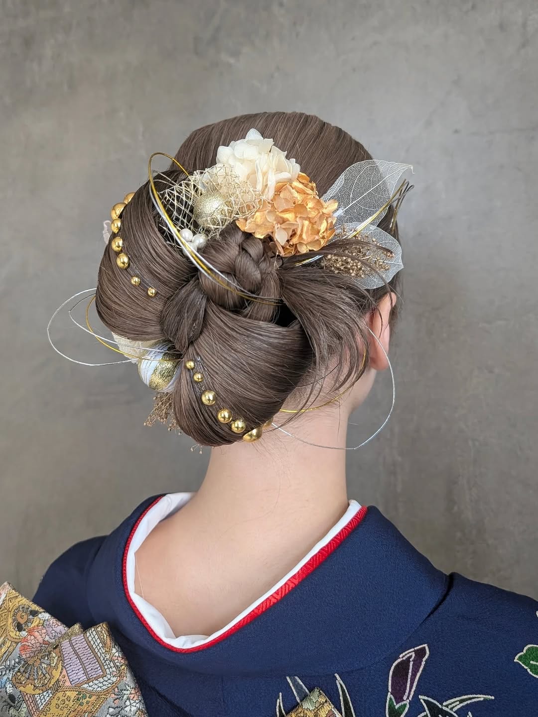 Post 9 by ayumi｜春日井｜リボンヘア / 成人式ヘア / ヘアセット on Instagram (image)
