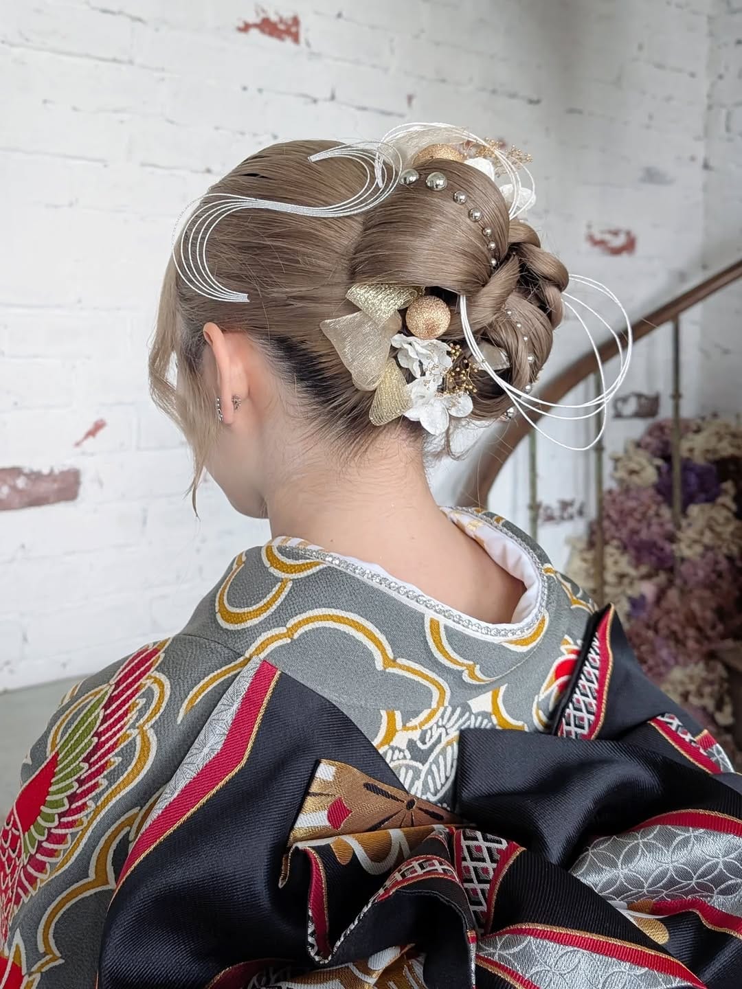 Post 7 by ayumi｜春日井｜リボンヘア / 成人式ヘア / ヘアセット on Instagram (carousel)