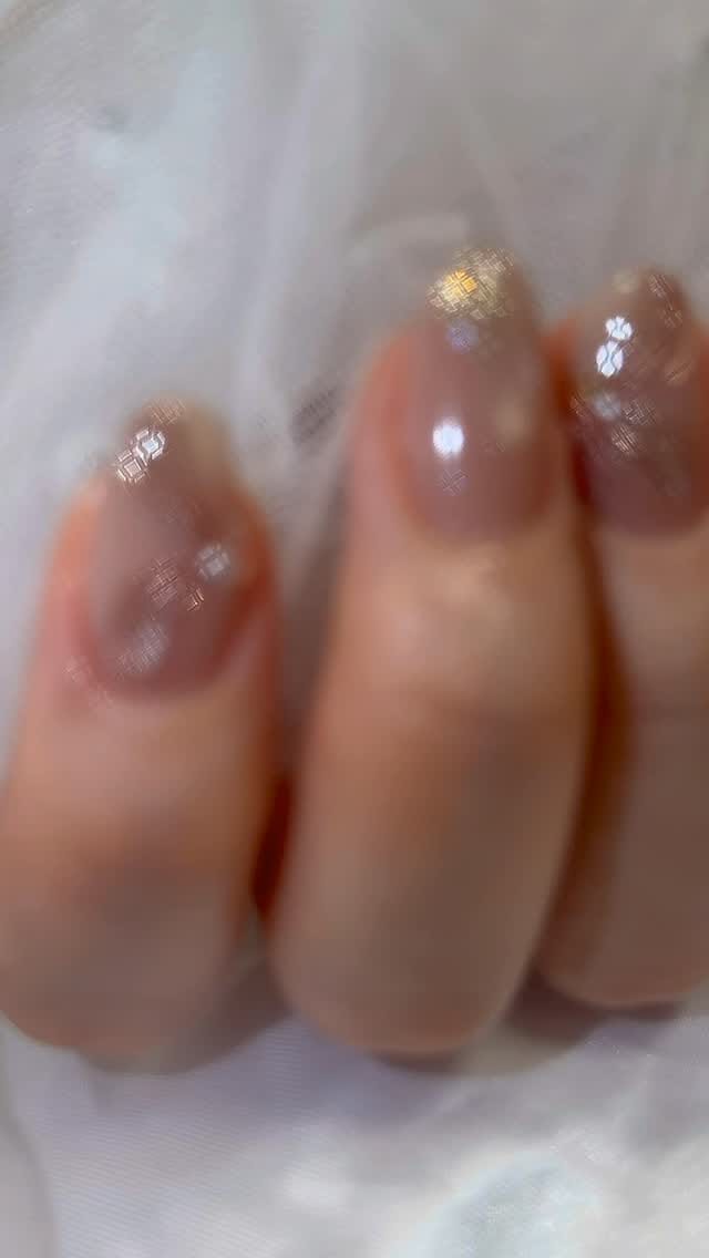 Post 7 by aya/大人ネイル/上品ネイル/美フォルムネイル on Instagram (video)