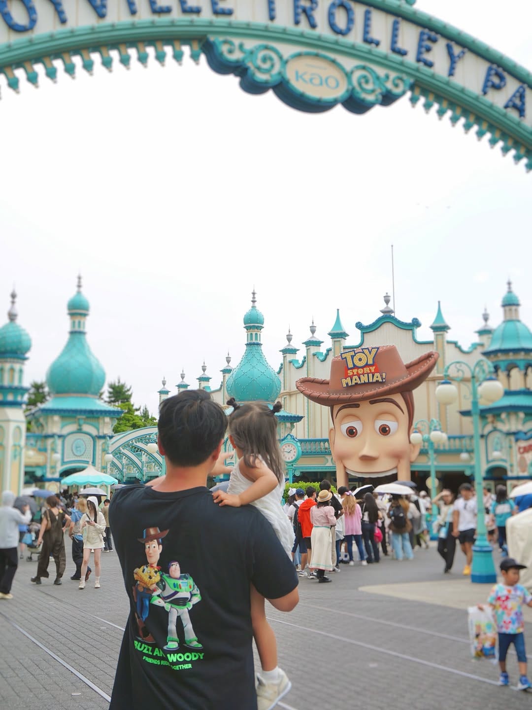 Post 2 by 𝗥𝗜𝗡𝗔 on Instagram (carousel)