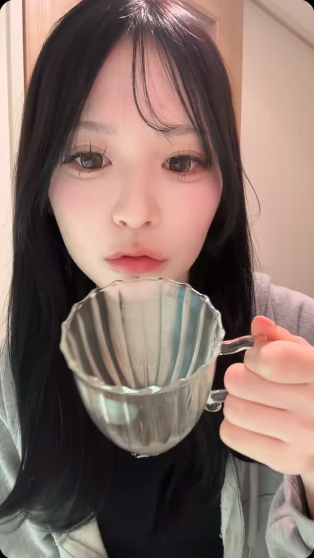 Post 2 by ゆあん（19） on Instagram (video)