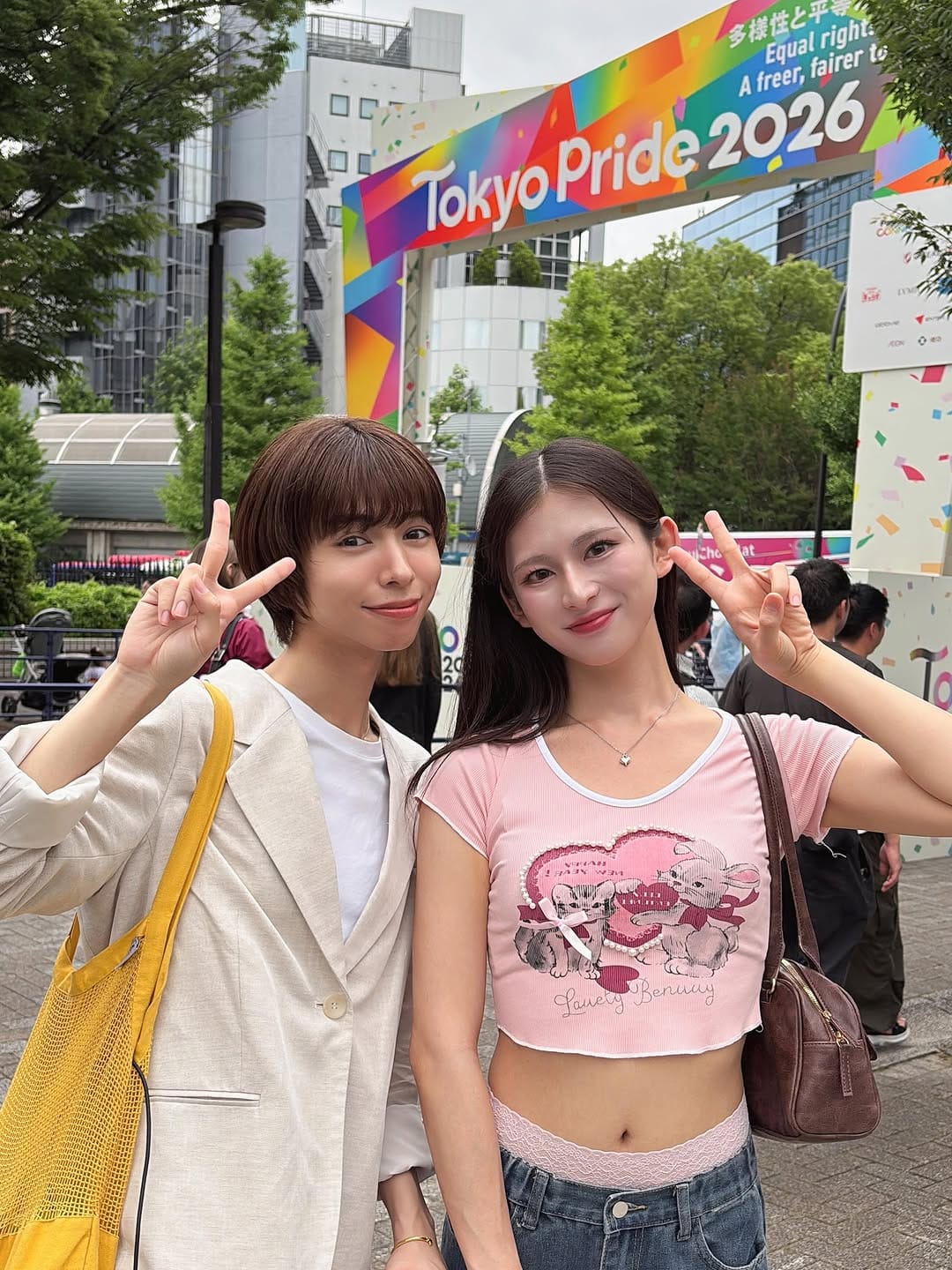 Post 3 by よしろーは男の娘 on Instagram (image)