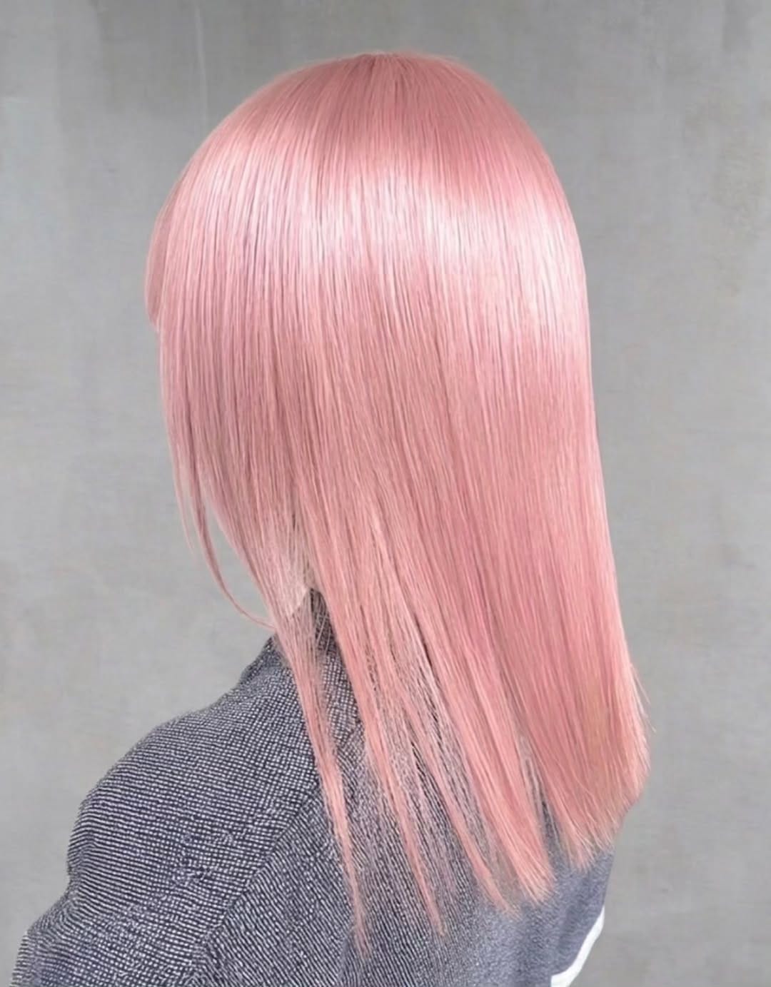 Post 4 by 榎本⌇ grow 渋谷/ブリーチ/エクステ/美容室/求人 on Instagram (image)