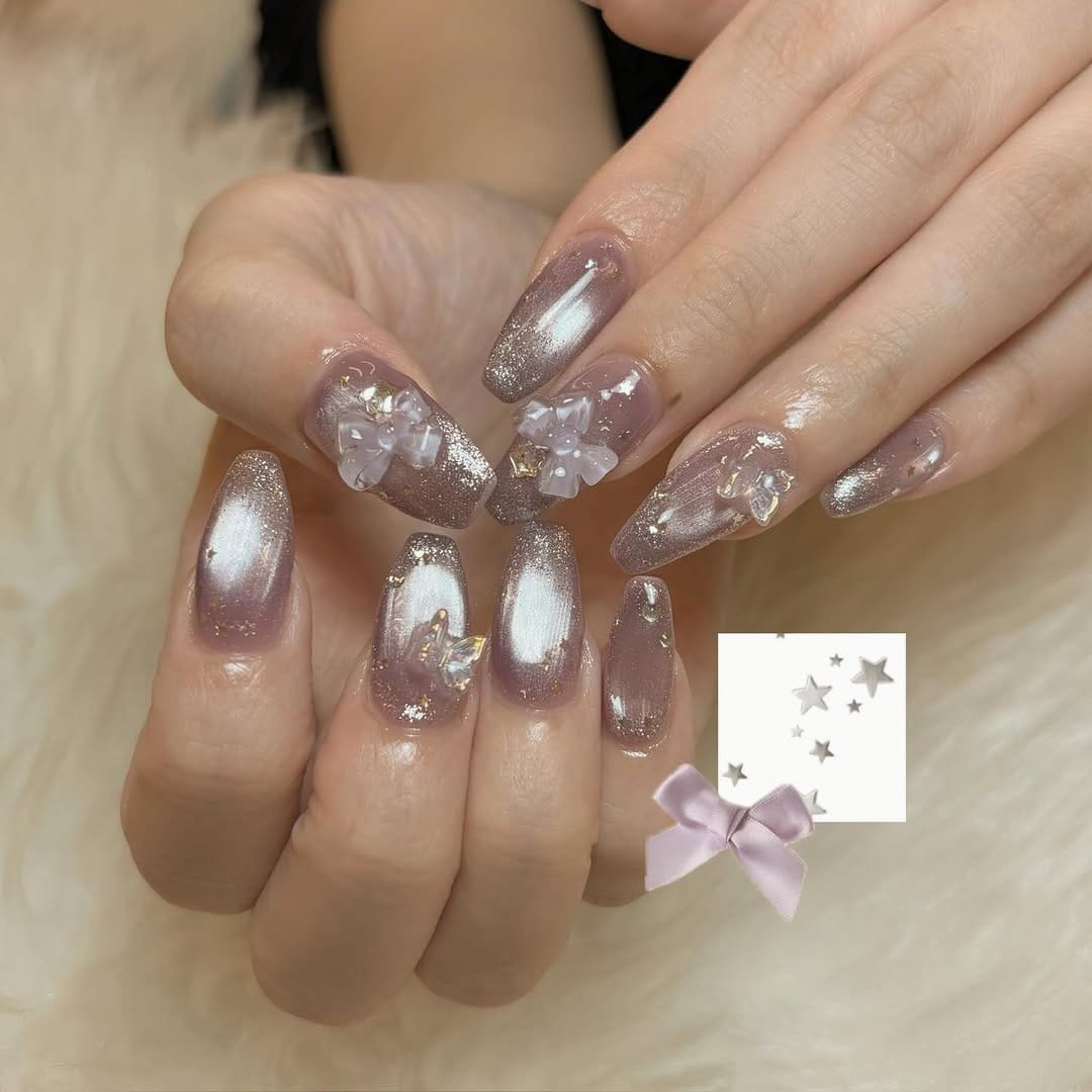 Post 2 by moka / 福岡ネイリスト on Instagram (carousel)