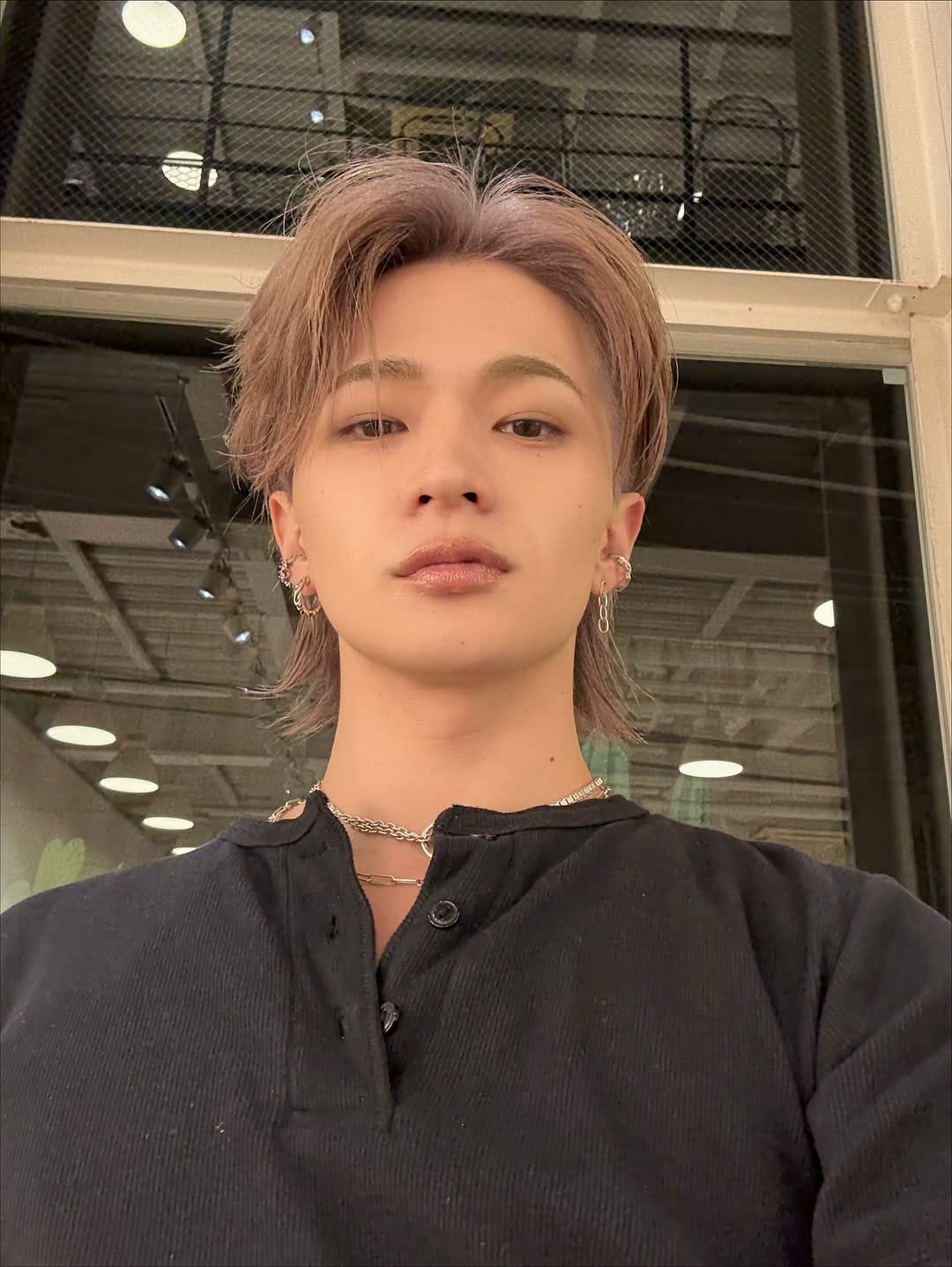 Post 9 by 美男子ヤノ / ヤノユウマ on Instagram (carousel)