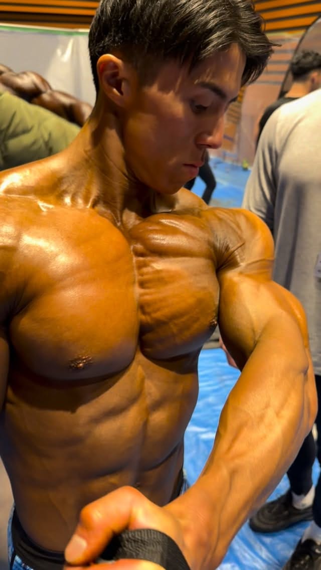 Post 5 by IFBB PRO Shoya Morita/森田 聖也 on Instagram (video)