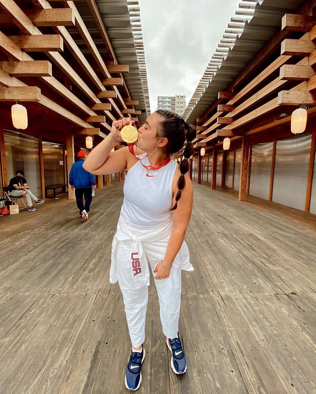 Post 10 by Jillian Williams on Instagram (carousel)