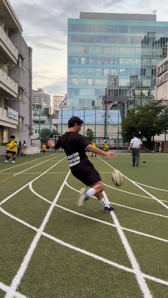Post 3 by Yoshio Kimishima/君島良夫 on Instagram (video)