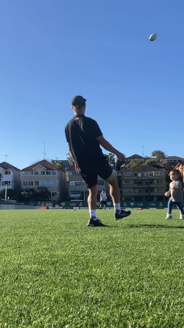 Post 5 by Yoshio Kimishima/君島良夫 on Instagram (video)
