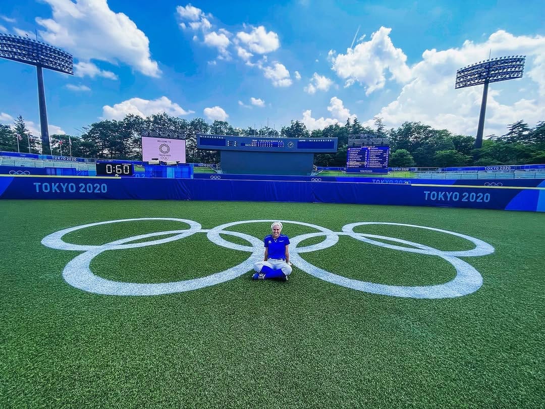 Post 10 by Amanda Fama | OLY on Instagram (image)