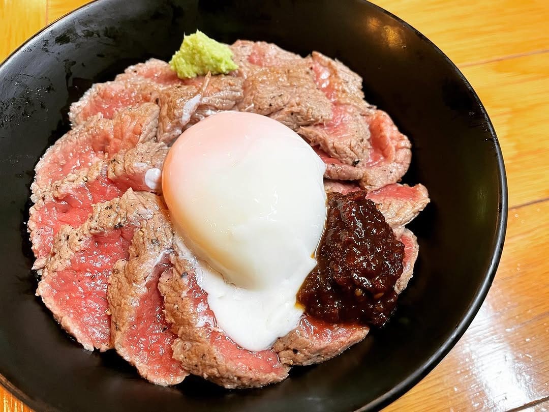 Post 7 by くいしん坊や_food on Instagram (image)