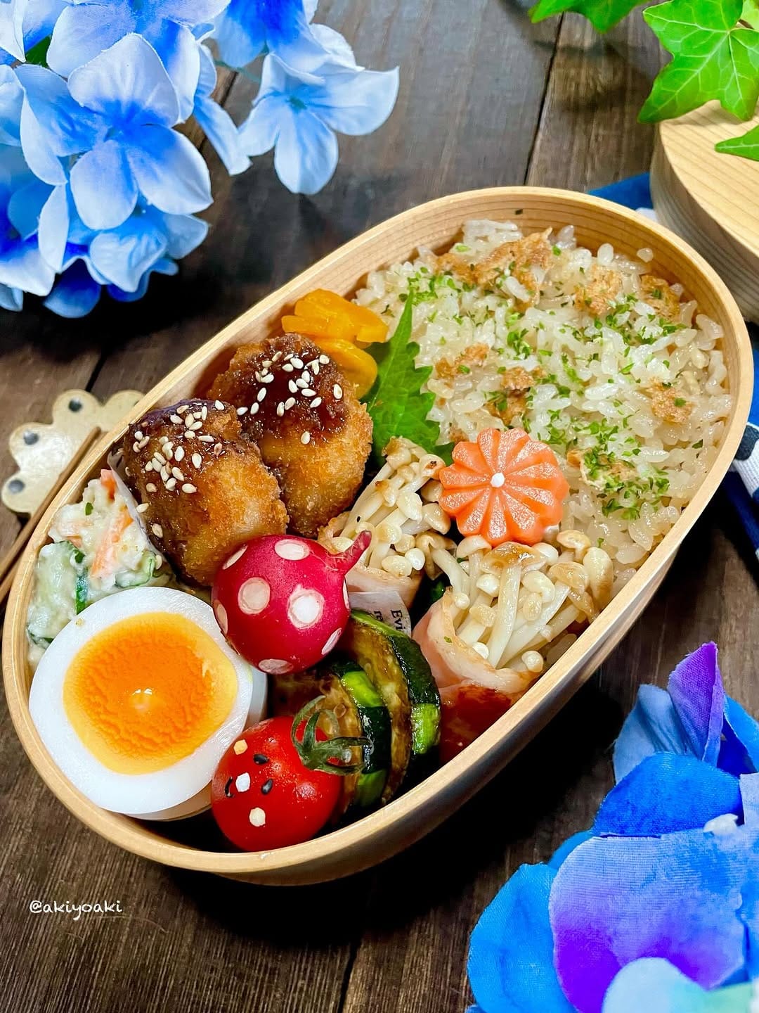 Post 3 by ✩*akiyo*✩*॰¨̮ キャラ弁❤︎お弁当❤︎obento on Instagram (carousel)
